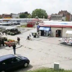 W jakie dni jest rynek w Malborku? Poznaj godziny i lokalne atrakcje