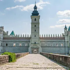 Krasiczyn: Jak zwiedzić ten piękny polski zamek?