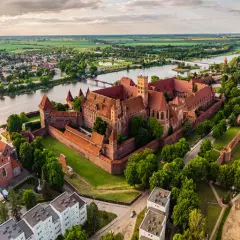 Zamek gotycki: 5 najbardziej imponujących fortec w Polsce
