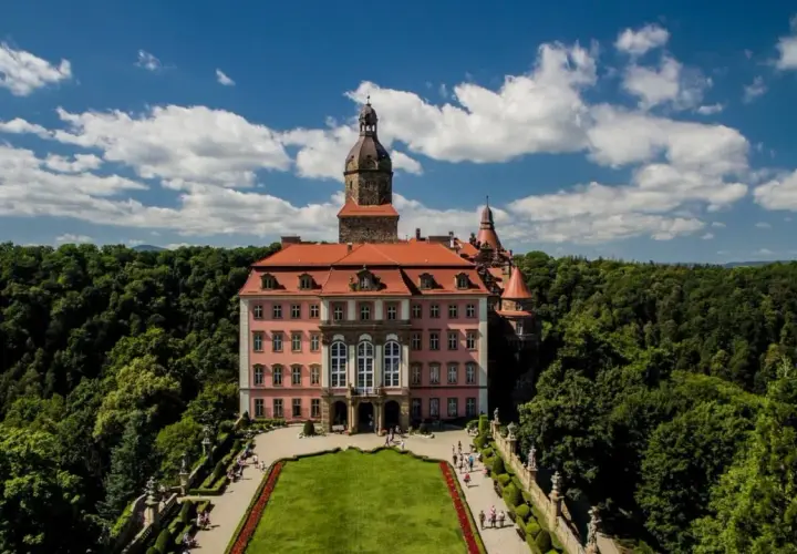 Zamek Książ: 7 fascynujących faktów z historii dolnośląskiej perły