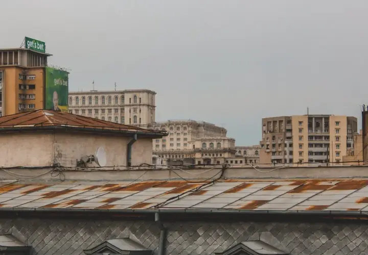 Zamek w Tyńcu: Czy opactwo skrywa średniowieczną twierdzę?