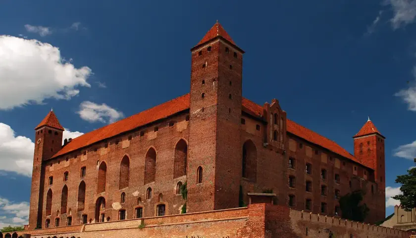 Zamki krzyżackie: 5 potężnych twierdz zakonu w Polsce