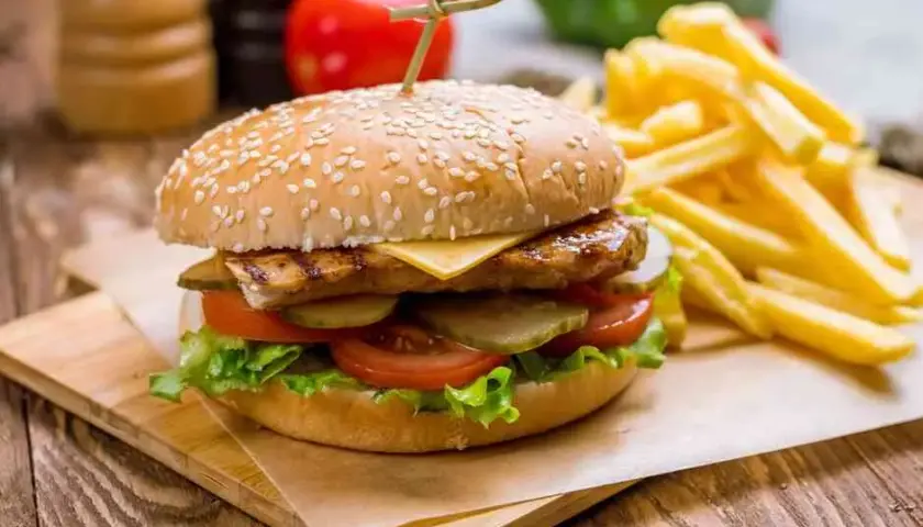 Gdzie dobrze zjeść w Malborku? Najlepsze restauracje, które musisz poznać