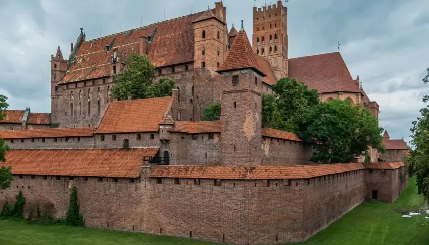 Co jest w zamku w Malborku? Zobacz najważniejsze atrakcje turystyczne