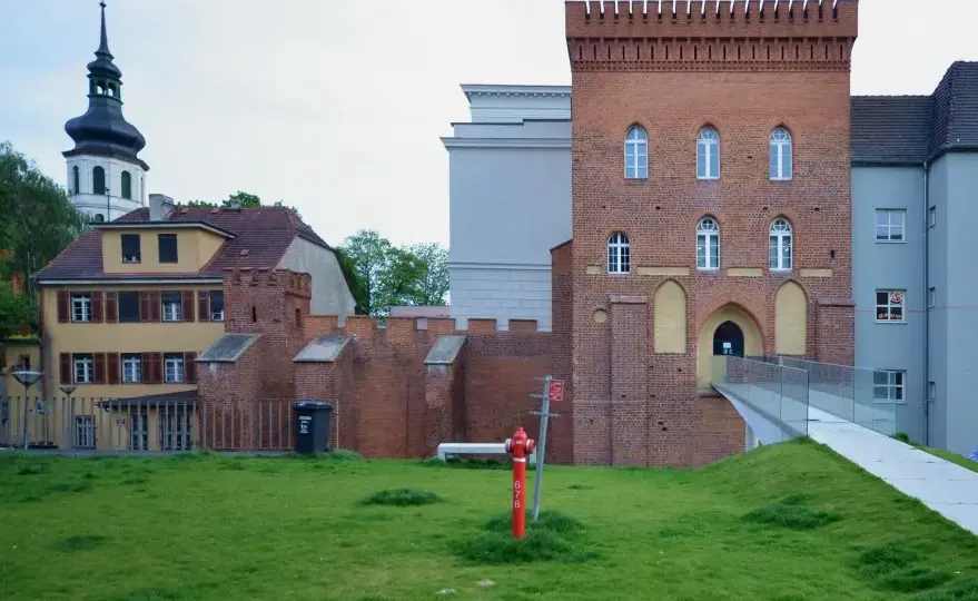 Zamek Górny w Opolu: Tajemnice śląskiej rezydencji Piastów