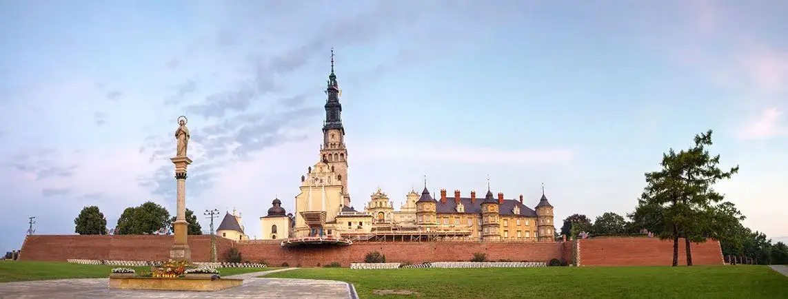 Zdjęcie Jasna Góra: Jak zwiedzić najważniejsze sanktuarium w Polsce?