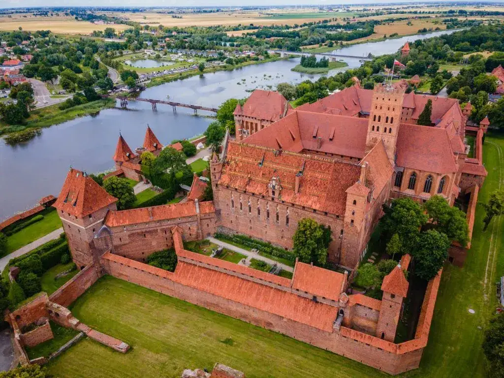 Zdjęcie Dlaczego zamek w Malborku fascynował ludzi średniowiecza przez wieki?